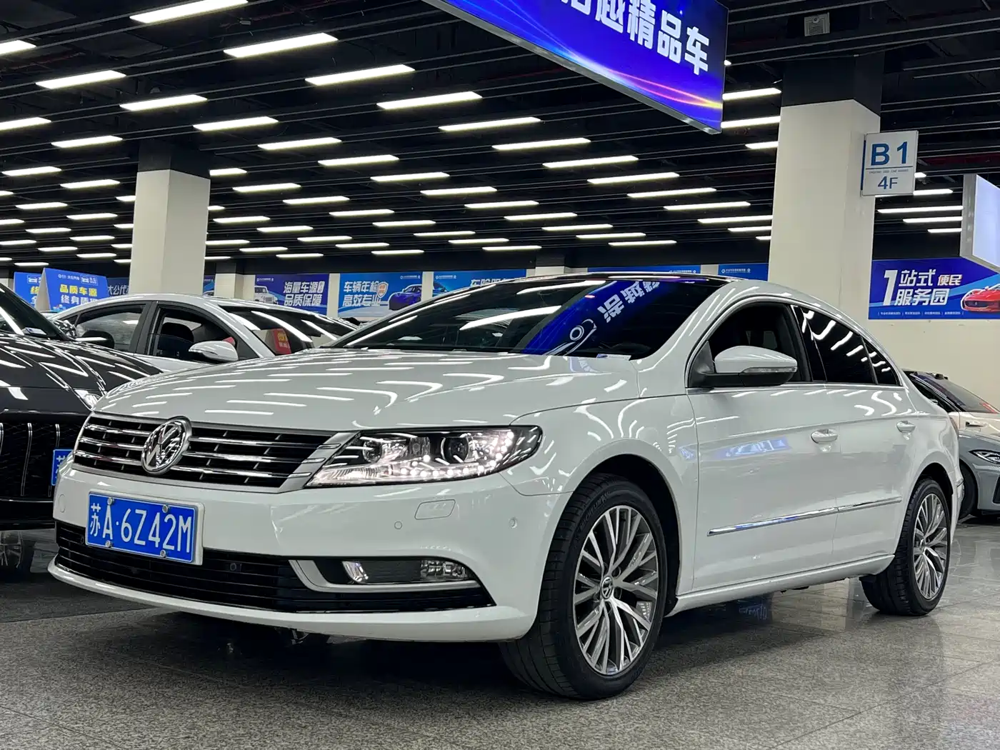 Volkswagen FAW-Volkswagen CC 2016 Model 1.8TSI Premium фото 15