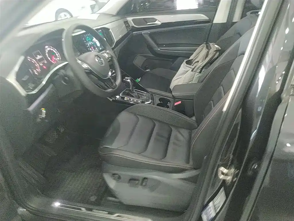 VOLKSWAGEN TANYUE