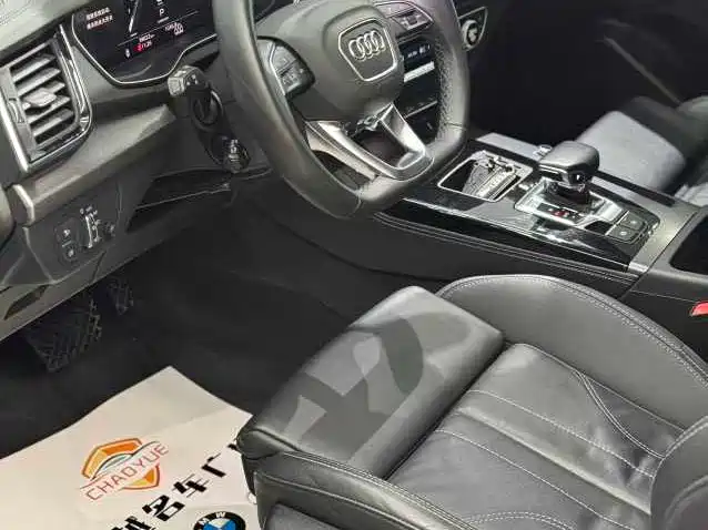 Audi Q5L 2022 40T Luxury Dynamic фото 7