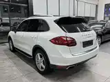Photo 4 - Porsche Cayenne