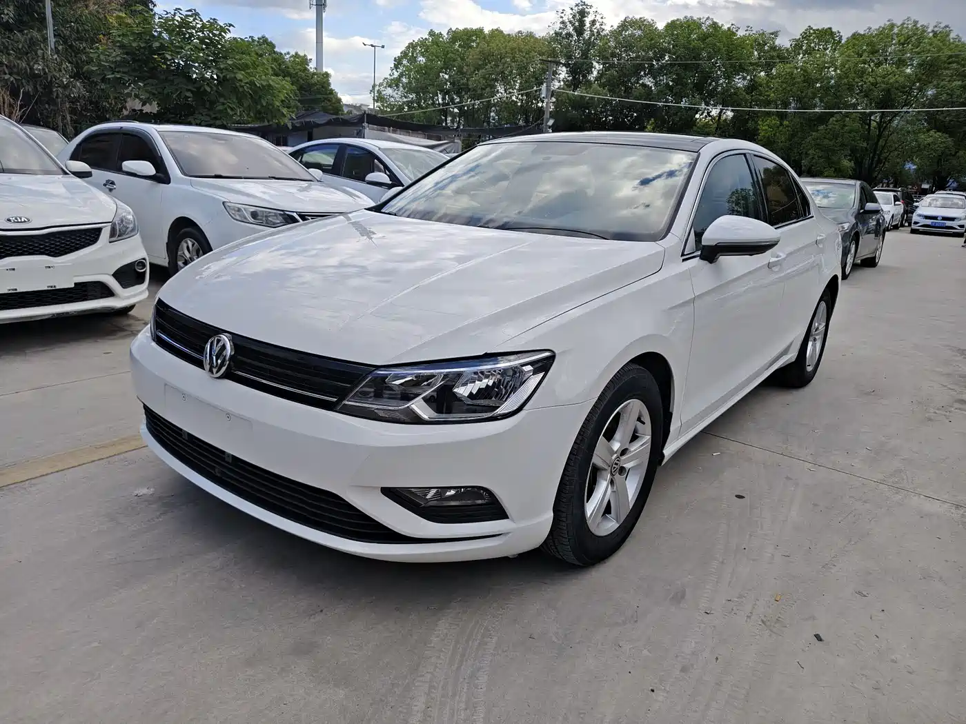 Volkswagen Lamando 2018 230TSI DSG Trend Edition