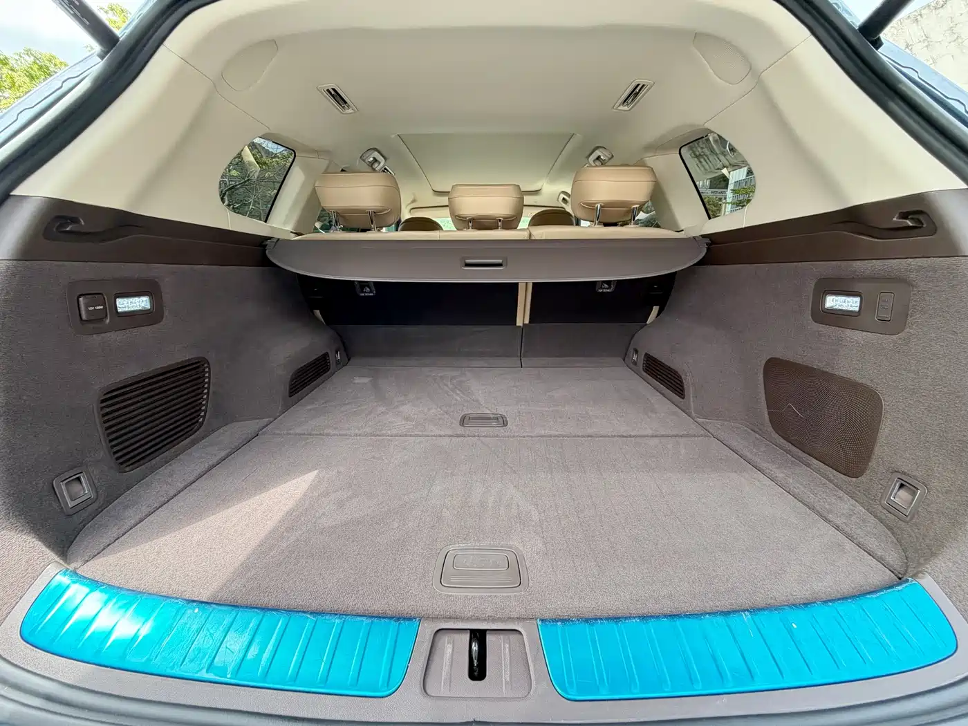 AITO Wenjie AITO M7 2024 1.5T Smart Drive 4WD Ultra 5-seater фото 13