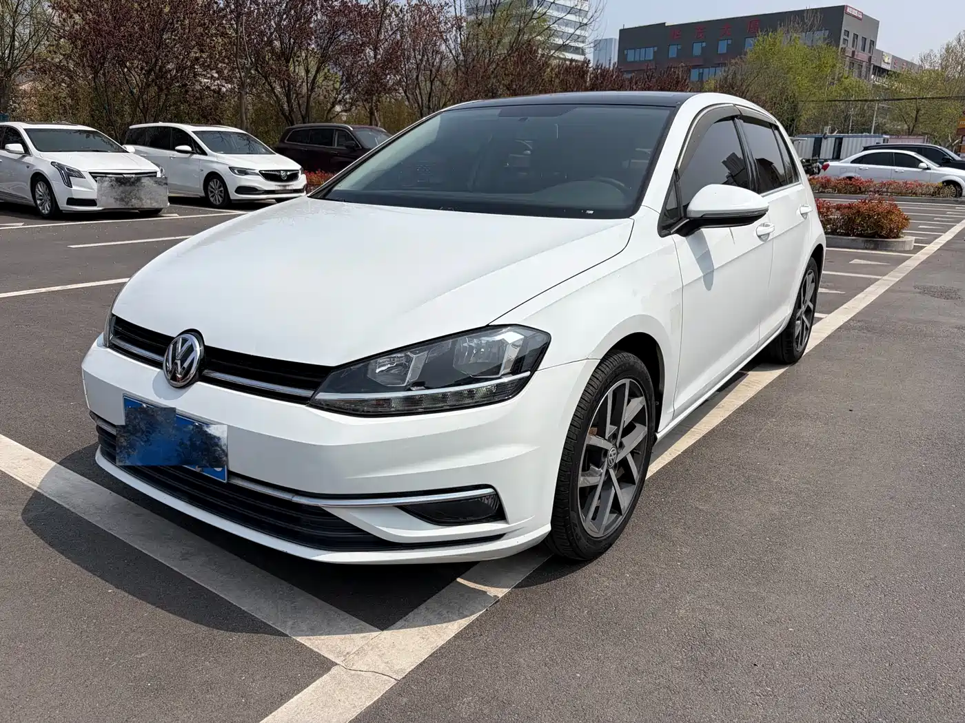 Volkswagen Golf 2020 Beloved Edition 200TSI DSG Comfort