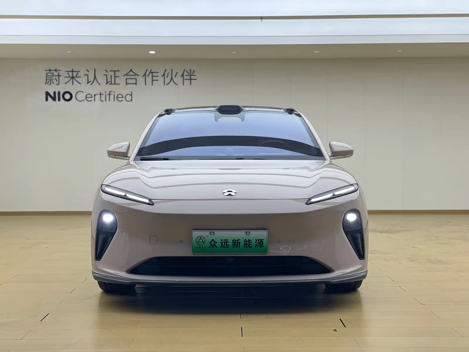 Фото 3 - NIO ET5