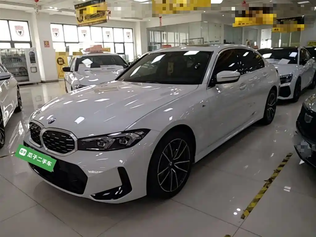 BMW 3-SERIES