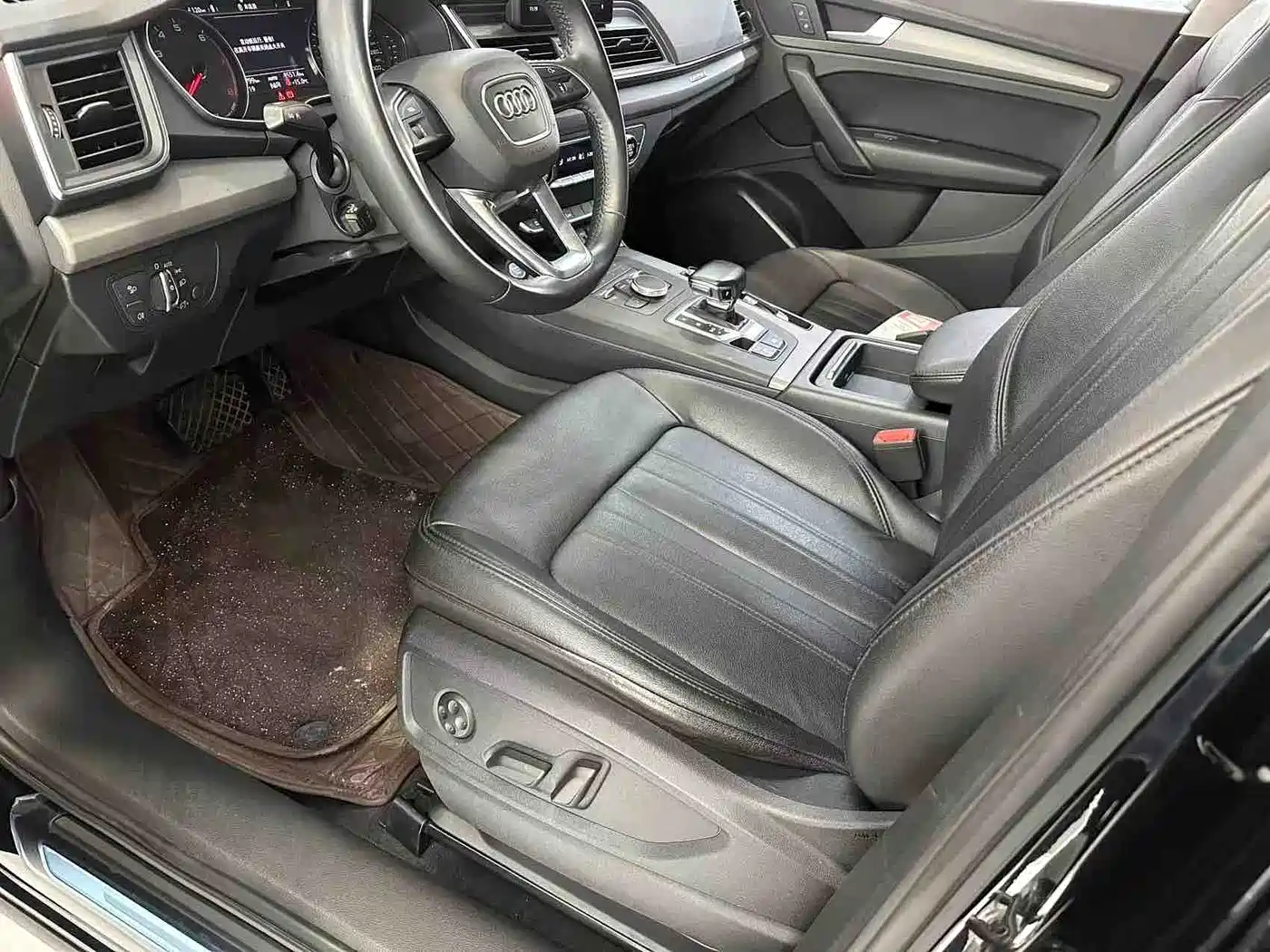 Audi Q5L 2018 40 TFSI Premium Progressive China VI фото 4