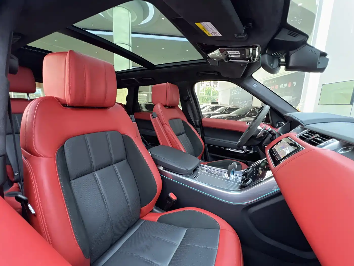 Land Rover Range Rover Sport 2020 3.0 L6 HST фото 14