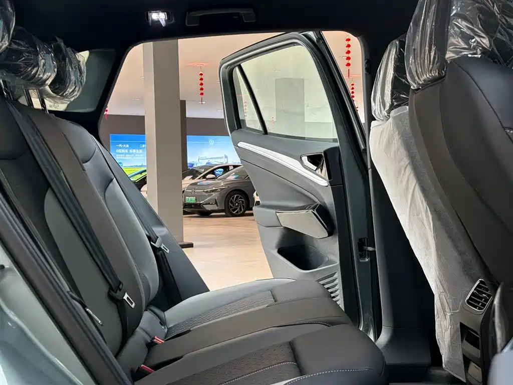 Volkswagen ID.4 CROZZ 2026 Pure Edition фото 12