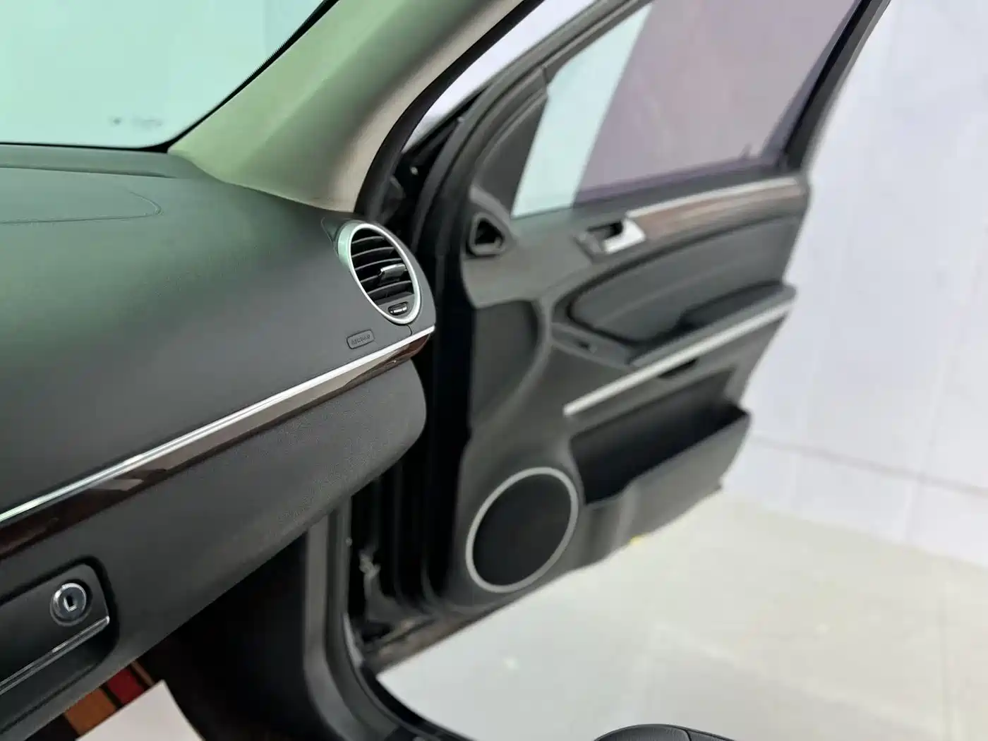 Mercedes-Benz GL-Class фото 17