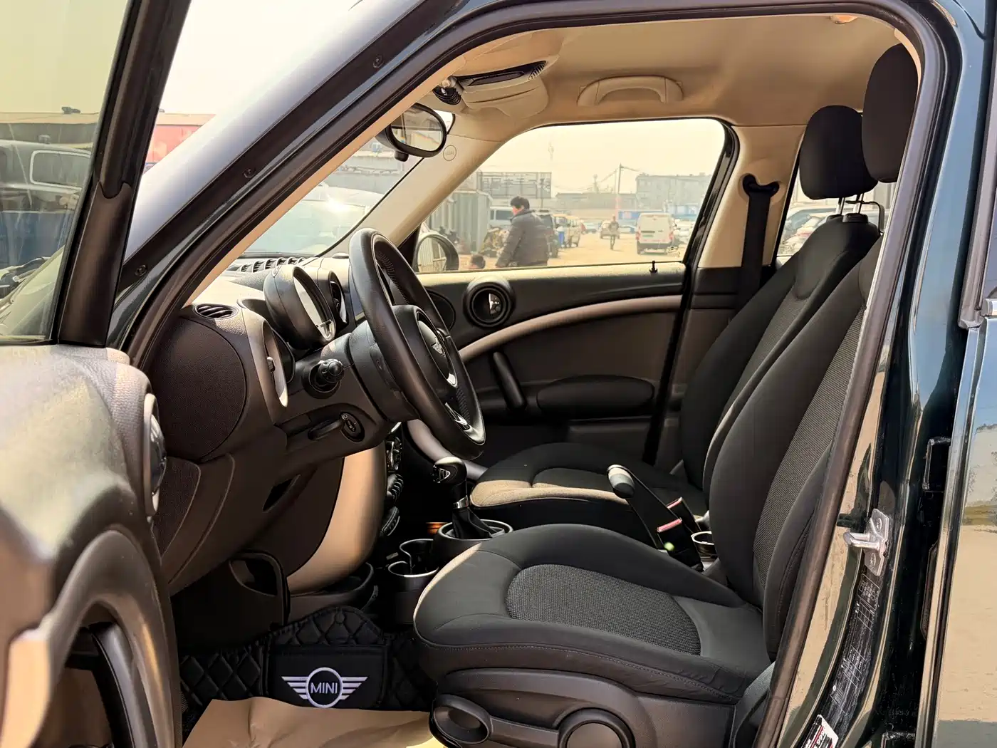MINI COUNTRYMAN 2012 2011 1.6L COOPER Fun