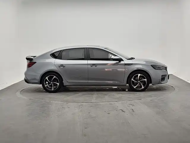 2023 MG MG6