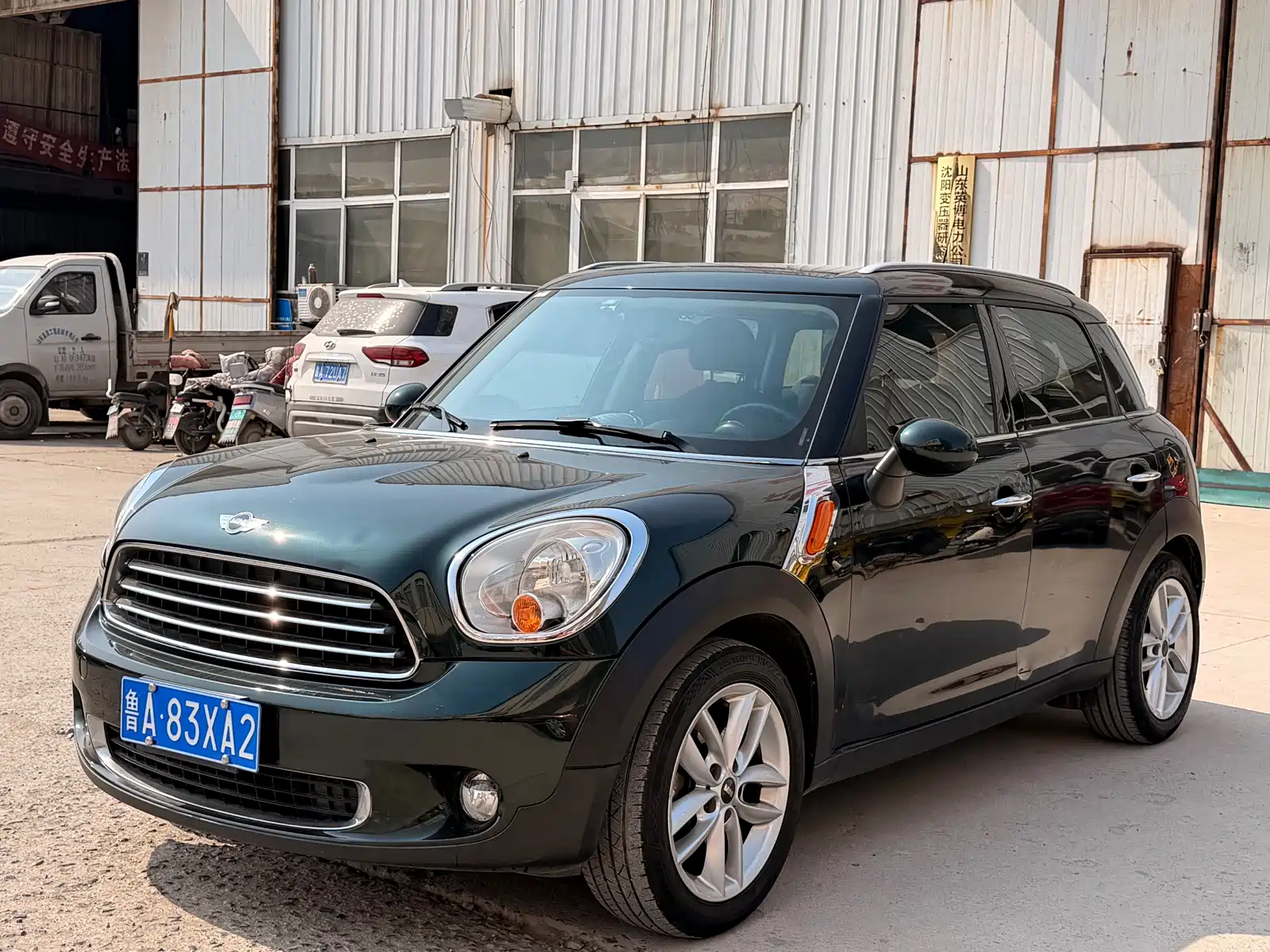 صورة 1 - MINI COUNTRYMAN