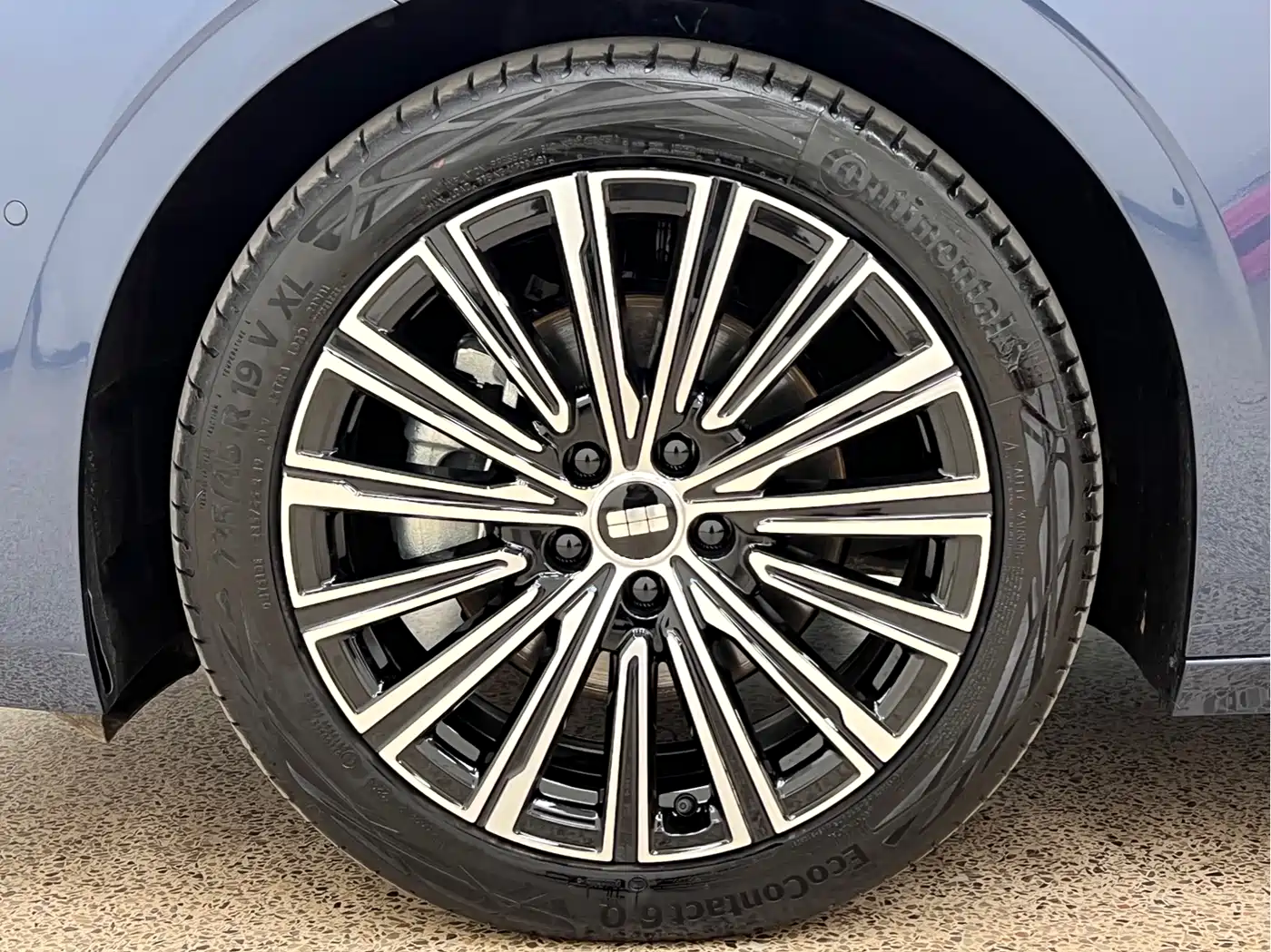 Geely Galaxy Galaxy A7 2025 EM-i фото 9