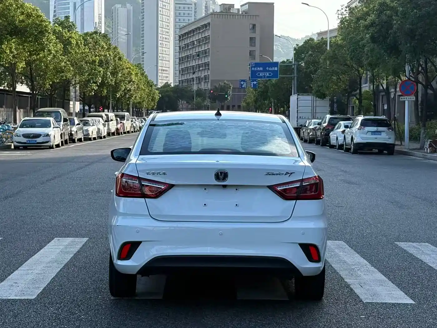 Changan Eado DT 2018 2018 1.6L Automatic Smart Edition