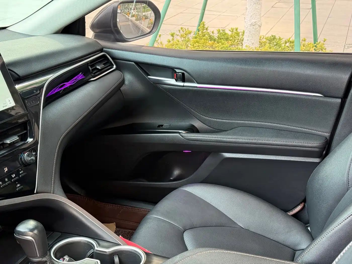 Toyota Camry 2021 2.5G Luxury Edition фото 9