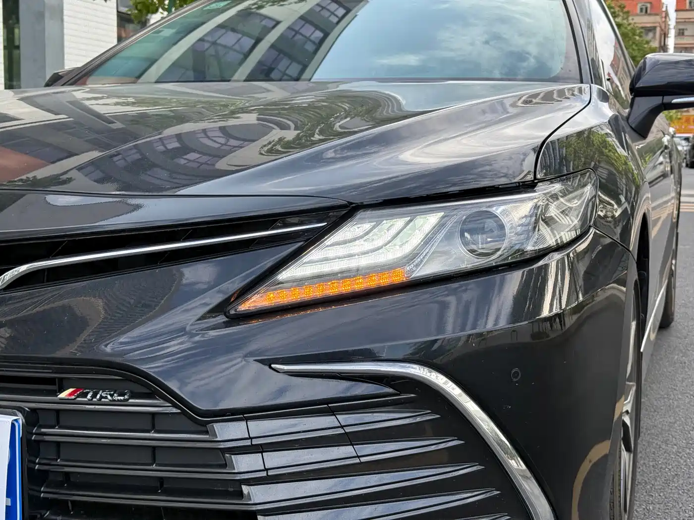 Toyota Camry 2021 2.5G Luxury Edition фото 4