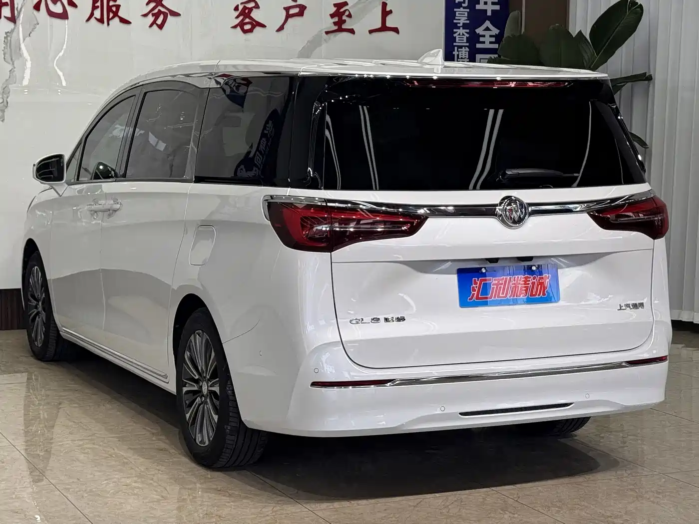 Buick GL8 2023 ES Landmaster Flagship фото 4