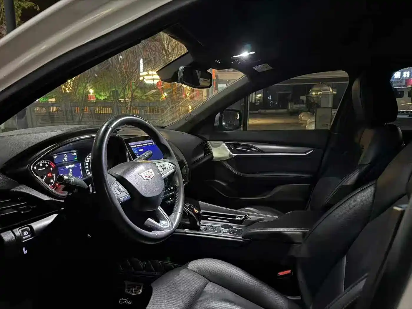 Photo 4 - Cadillac CT5