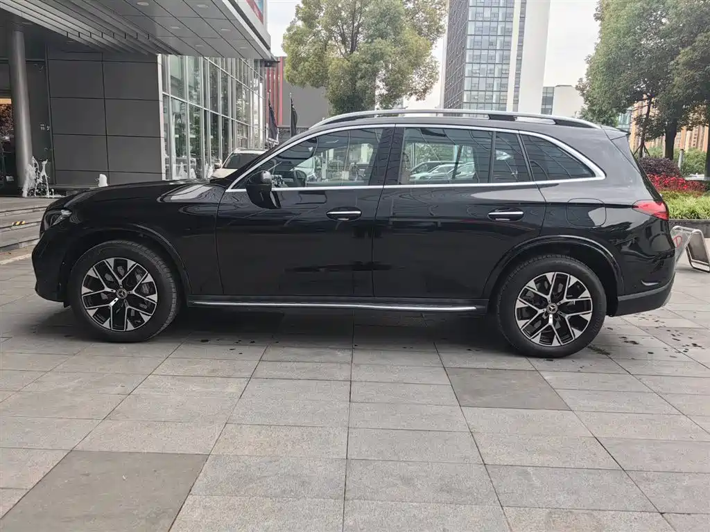 Mercedes-Benz GLC New Energy 2025 350 e L 4MATIC Collector's Edition фото 4