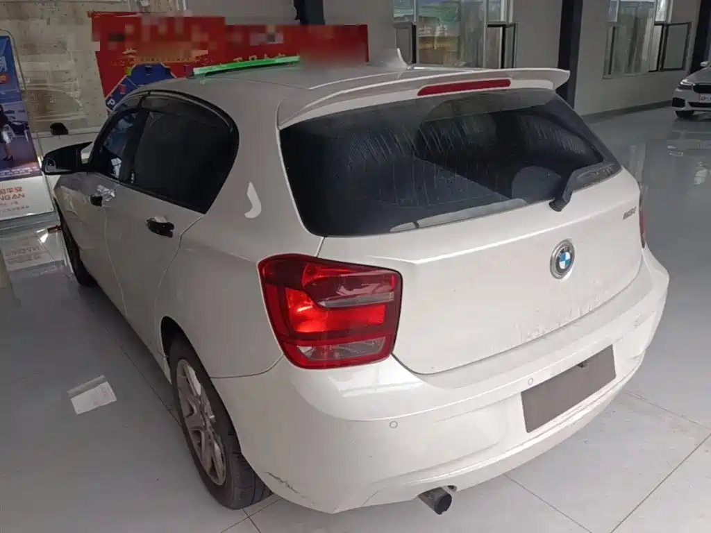 BMW 1 Series (Import) 2013 Facelift 116i Leading Model фото 5