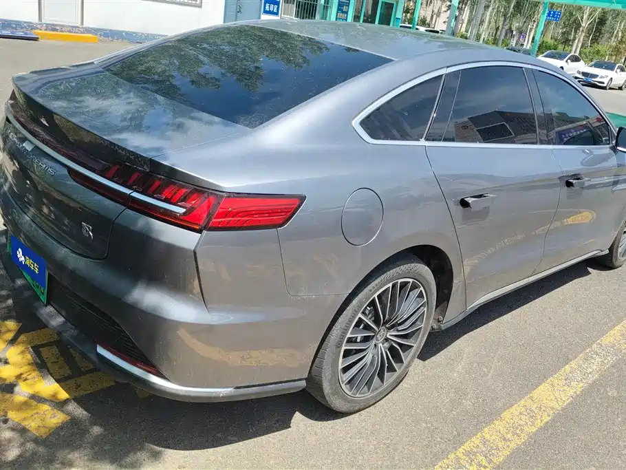 BYD Han 2021 EV Standard Range Luxury фото 3