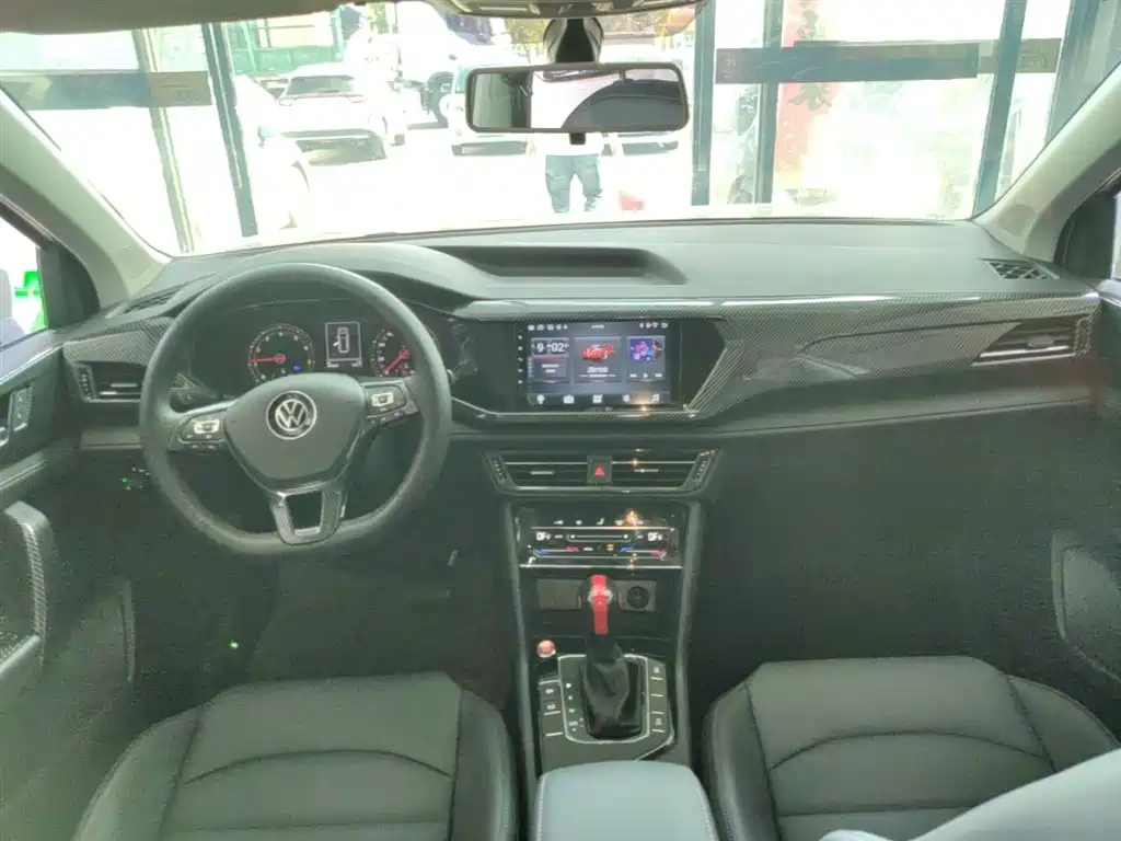 VOLKSWAGEN TUYUE