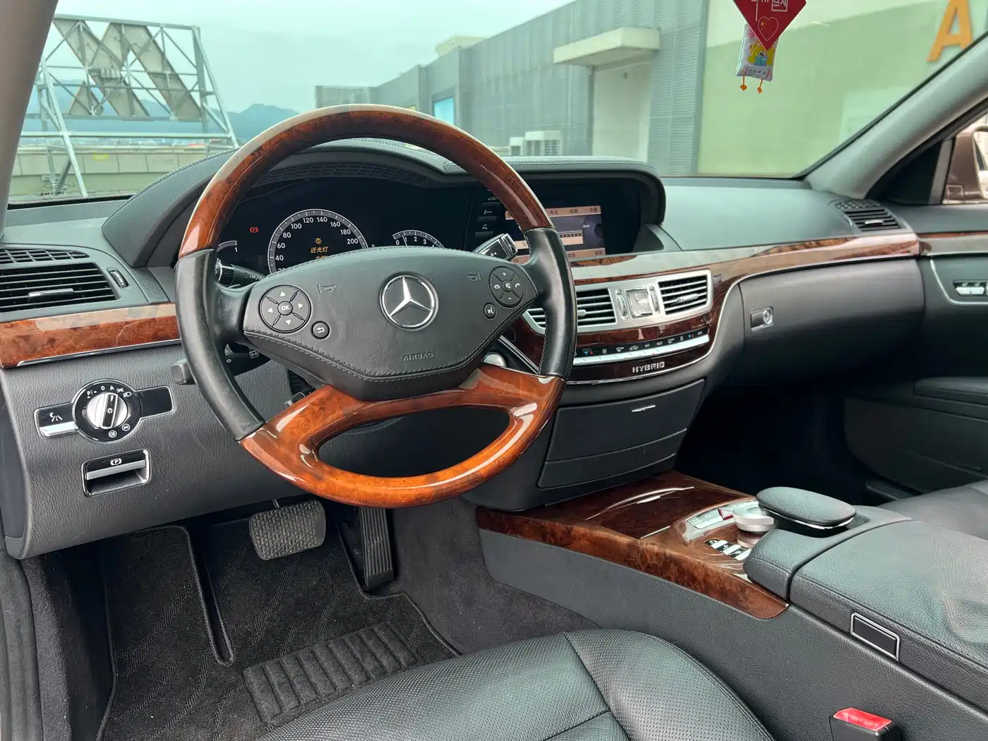 Mercedes-Benz S-Class 2010 Model S 400 L HYBRID фото 10