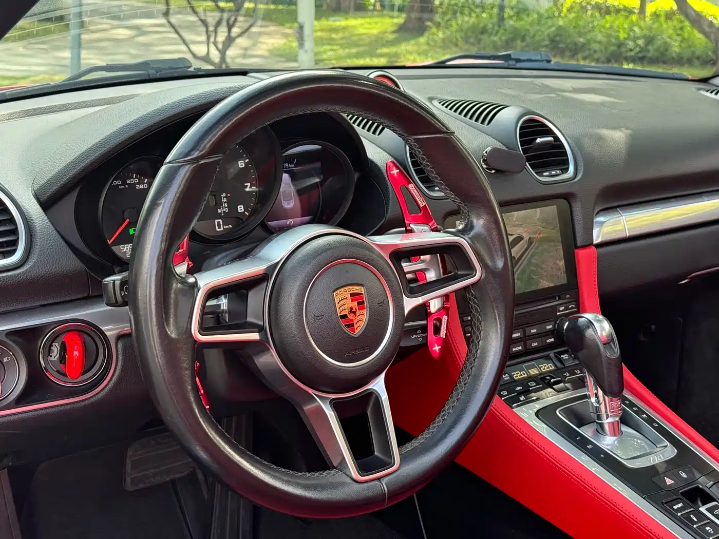 Porsche 718 2016 Boxster 2.0T фото 20
