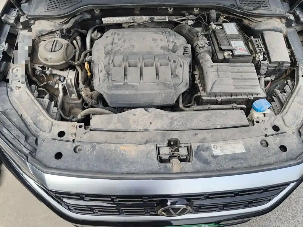 Фото 21 - Volkswagen Passat