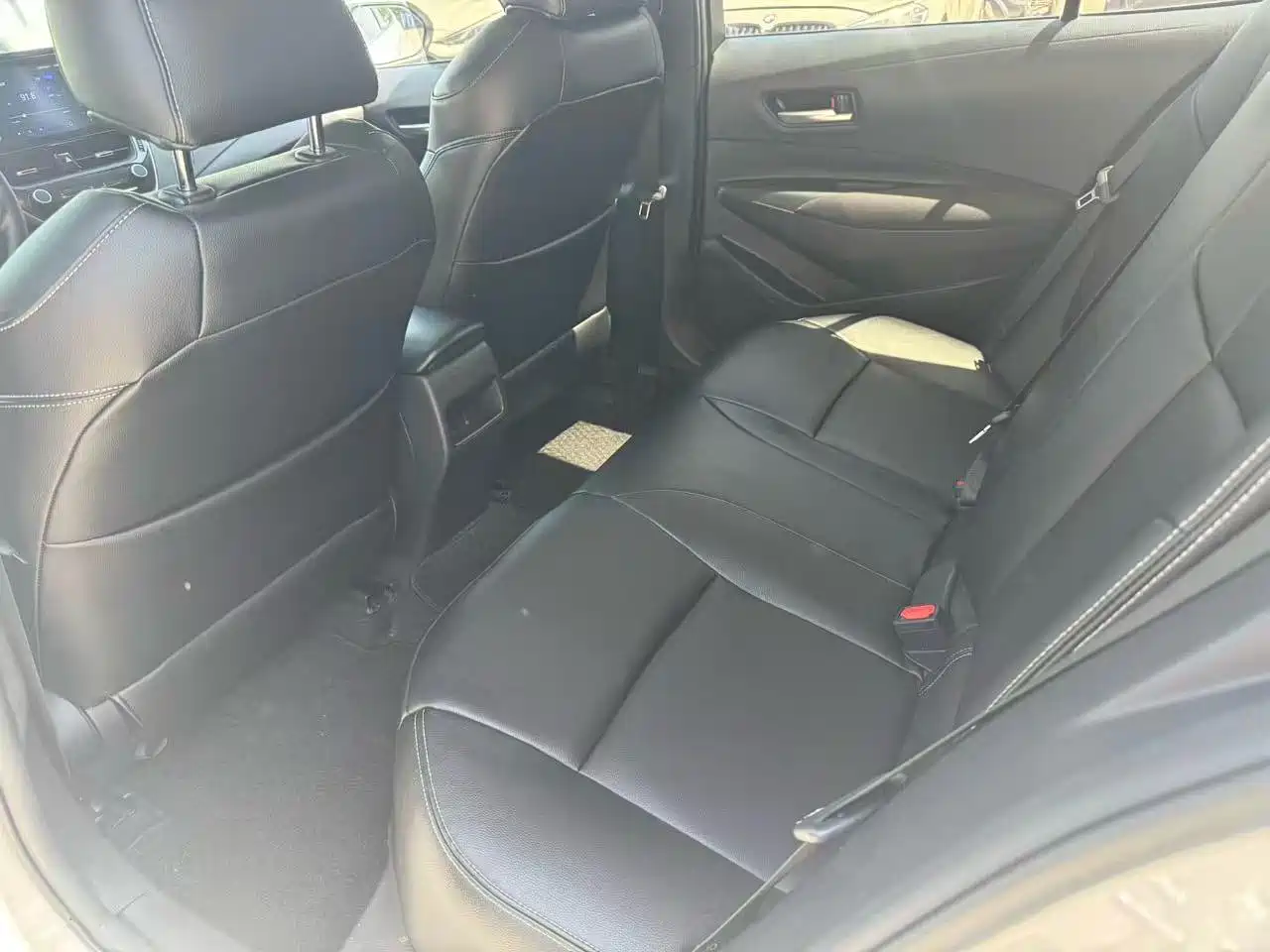 Toyota Corolla 2021 1.2T S-CVT Elite PLUS Edition фото 12