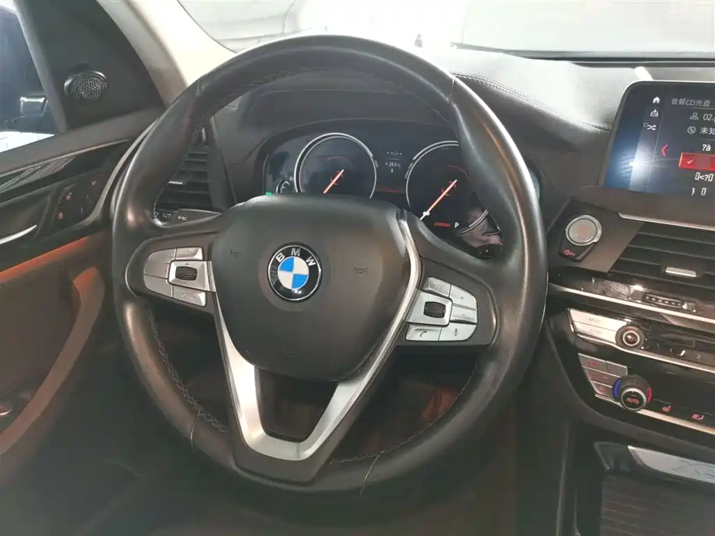 BMW X3 2018 xDrive25i Luxury Package China VI фото 11