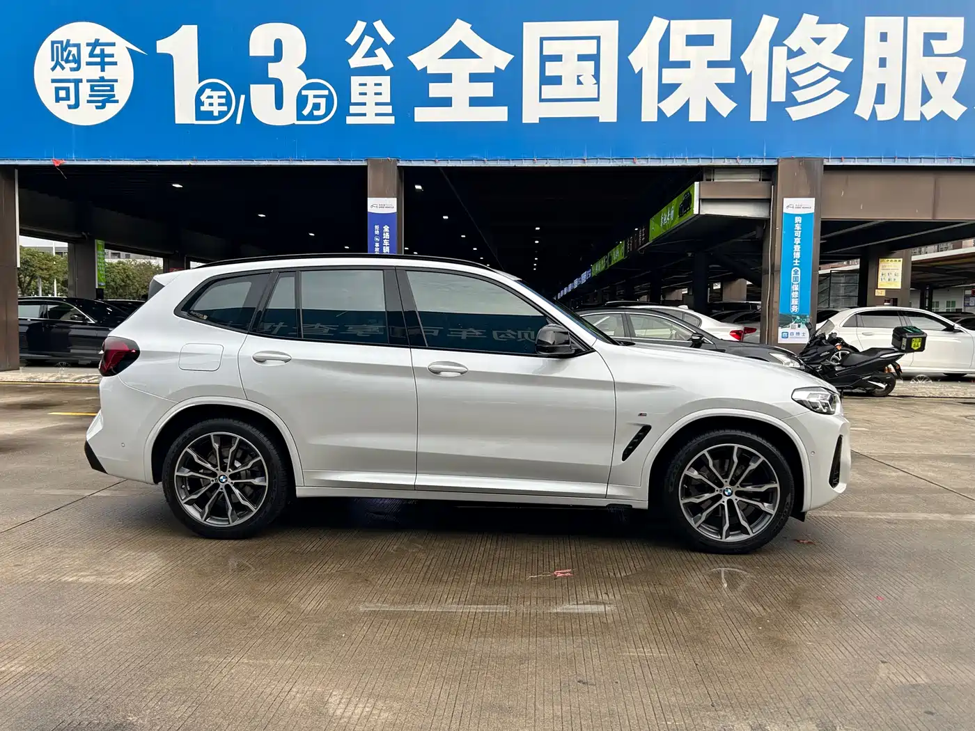 BMW X3 2023 xDrive30i Leading M Night Package фото 14
