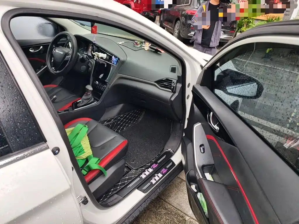 Venucia D60 2018 2018 1.6L CVT Smart Elite Edition