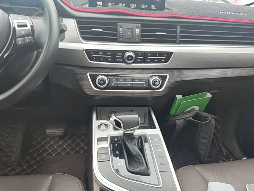 Dongfeng Fengxing Jingyi X5 2018 2017 Joy Series 1.5T CVT Smart Connect
