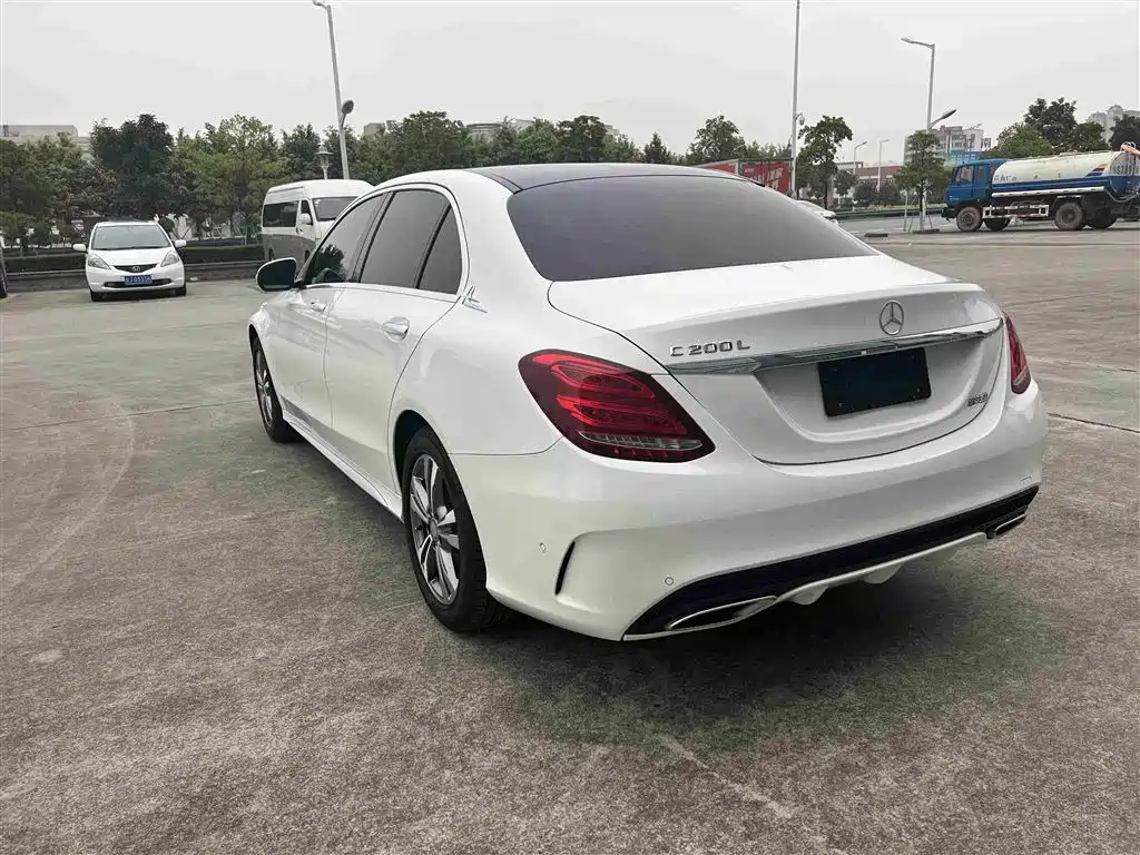 Mercedes-Benz C-Class 2016 C 200 L Sport фото 5