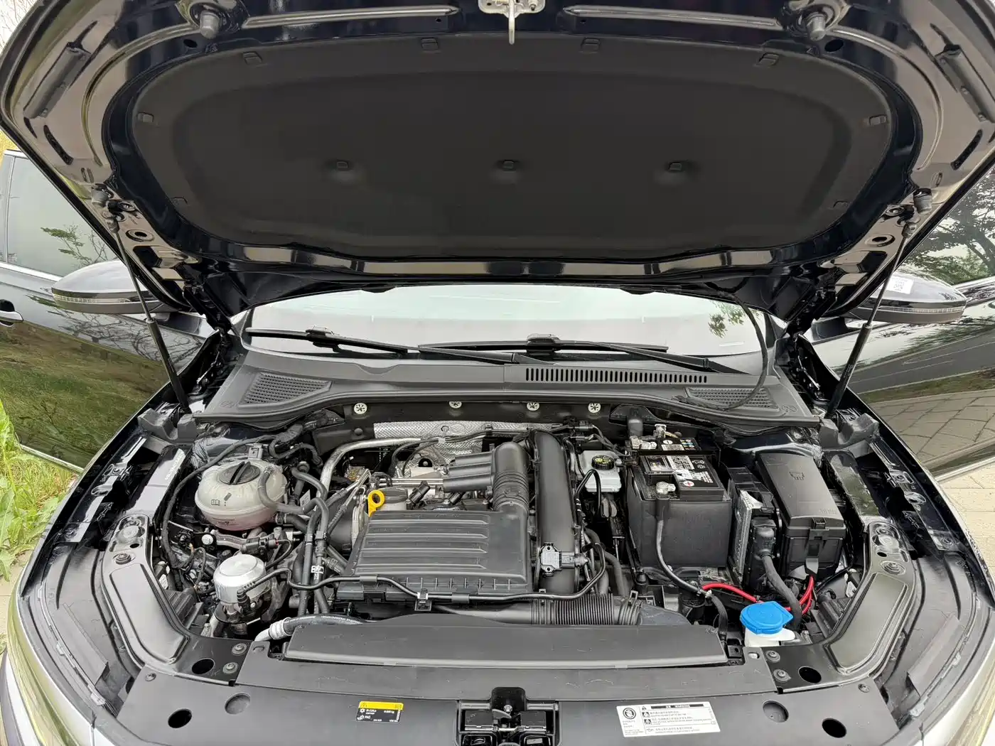 Volkswagen Passat 2023 280TSI Business Edition фото 23
