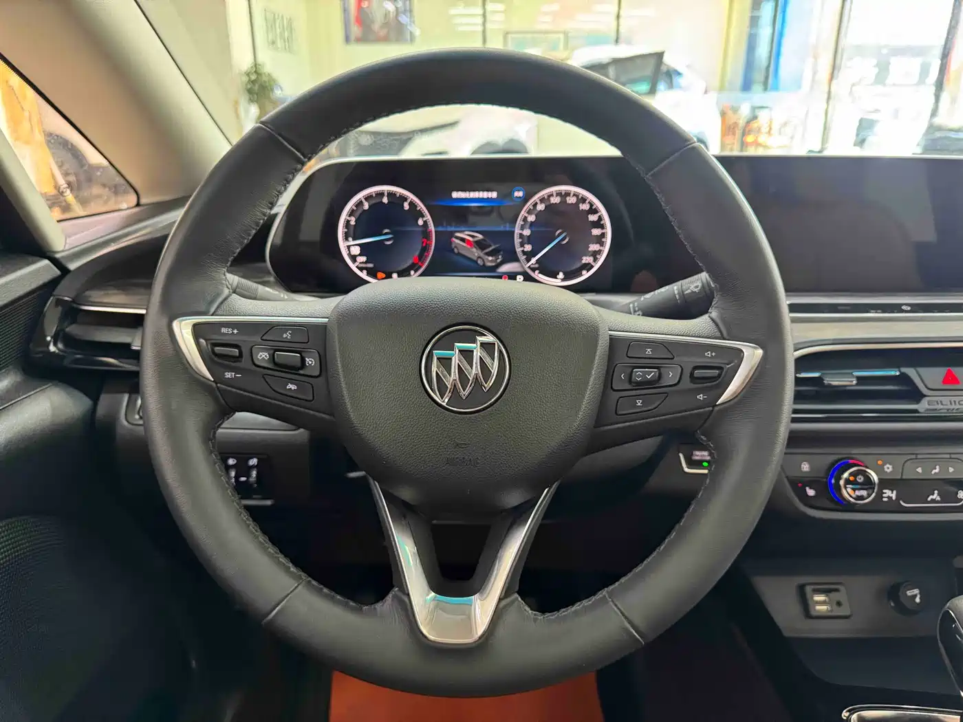 BUICK GL6