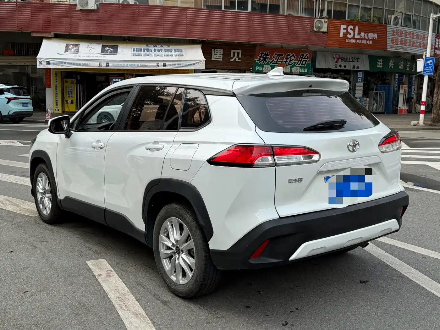 Toyota Corolla Cross 2023 2.0L Pioneer Edition фото 4