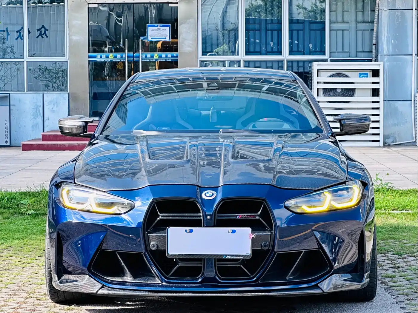 BMW M4 2022 M4 Coupe M xDrive Thunder Edition фото 2