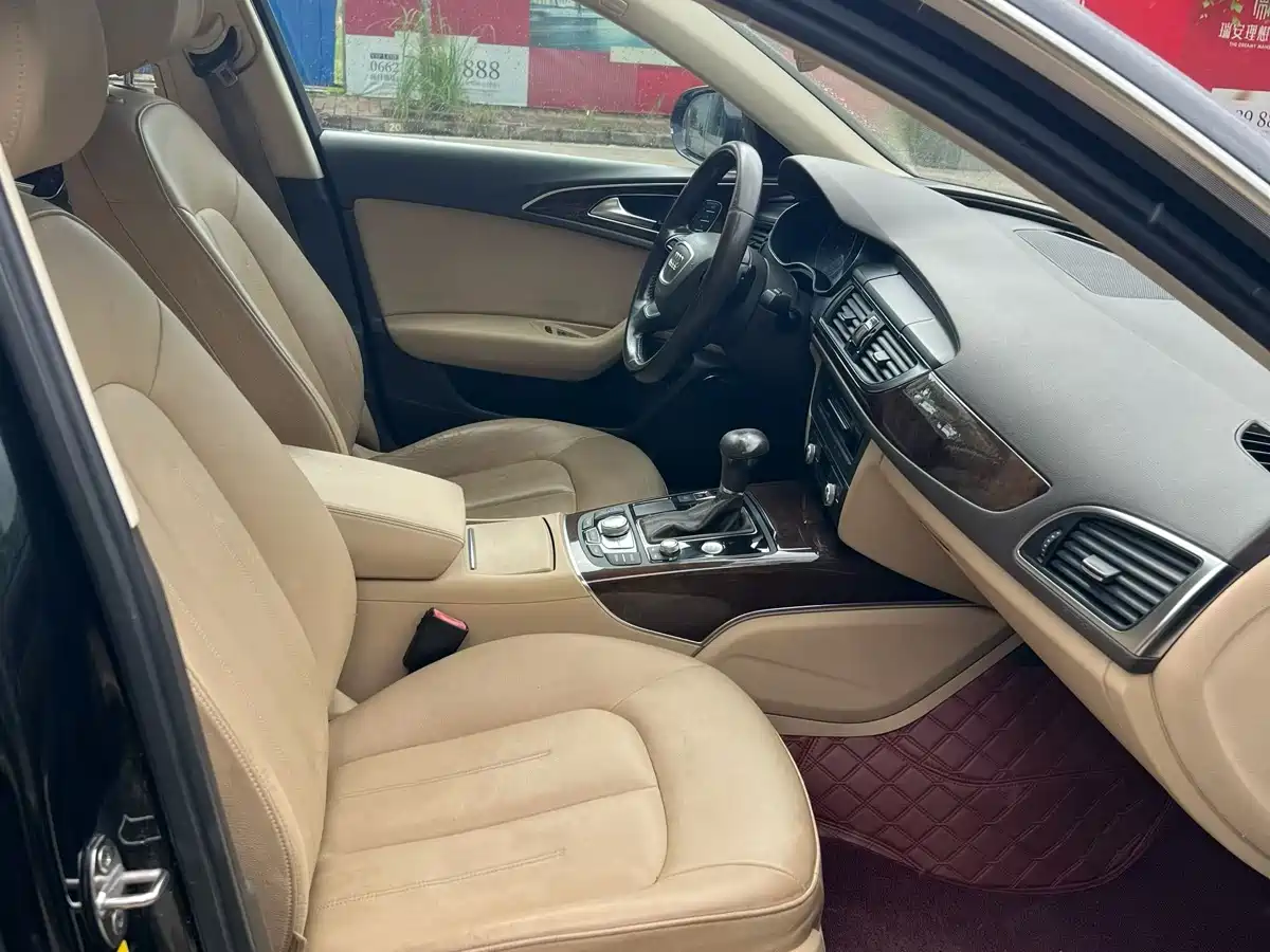 Audi A6L 2012 30 FSI Luxury фото 8