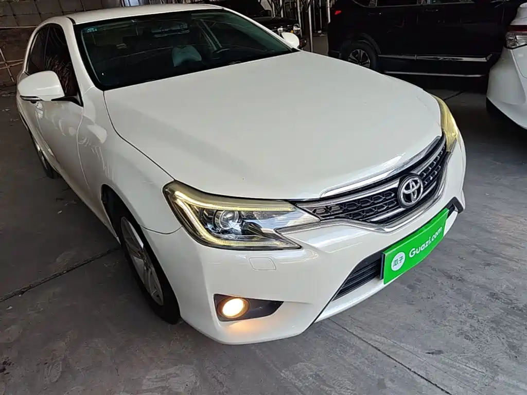 Toyota Reiz 2013 2.5S Elite Edition фото 4