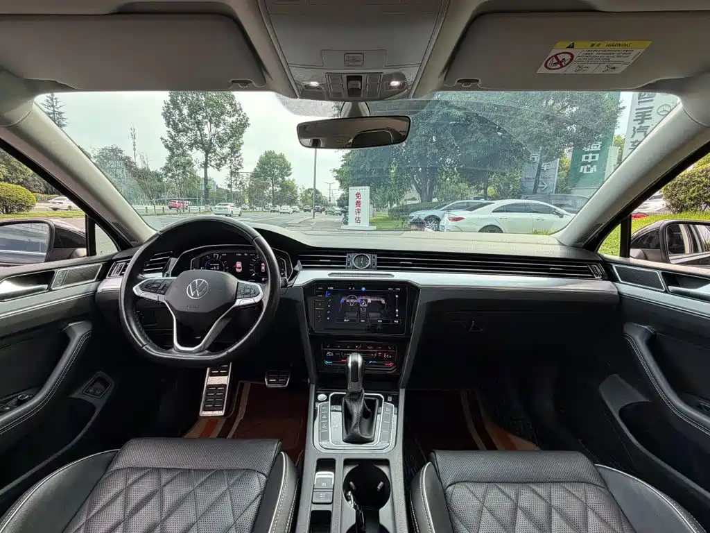 Volkswagen Magotan GTE Plug-in Hybrid 2024 2022 GTE Luxury