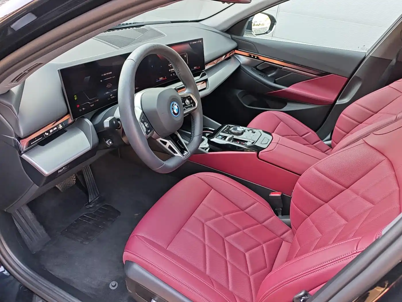 BMW i5 2024 eDrive 35L M Sport Package фото 6