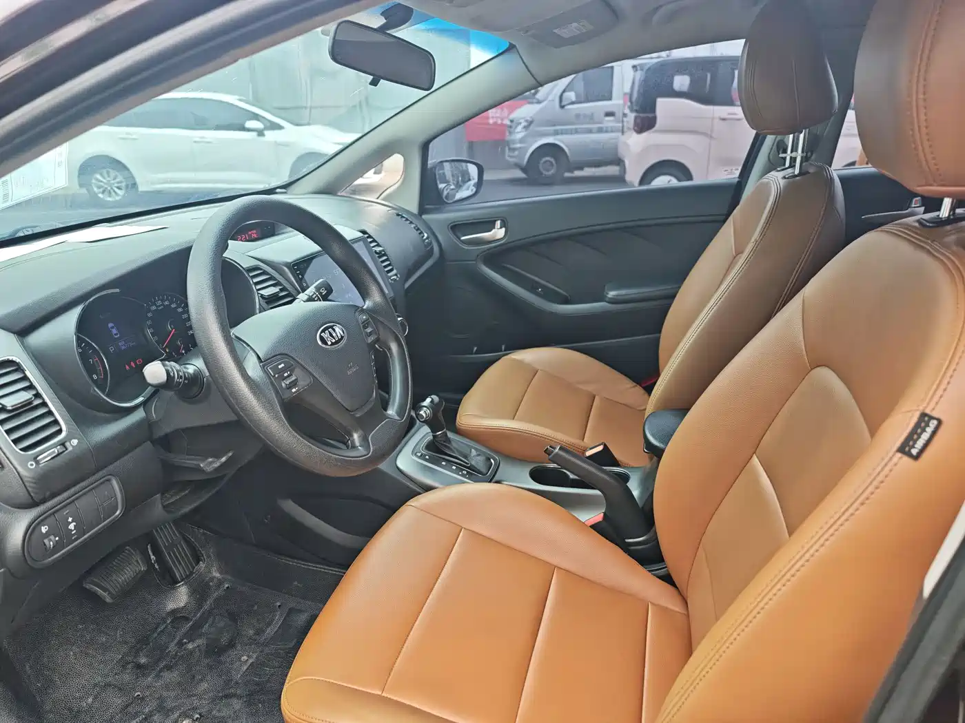 Kia K3 2015 1.6L Automatic GL фото 7