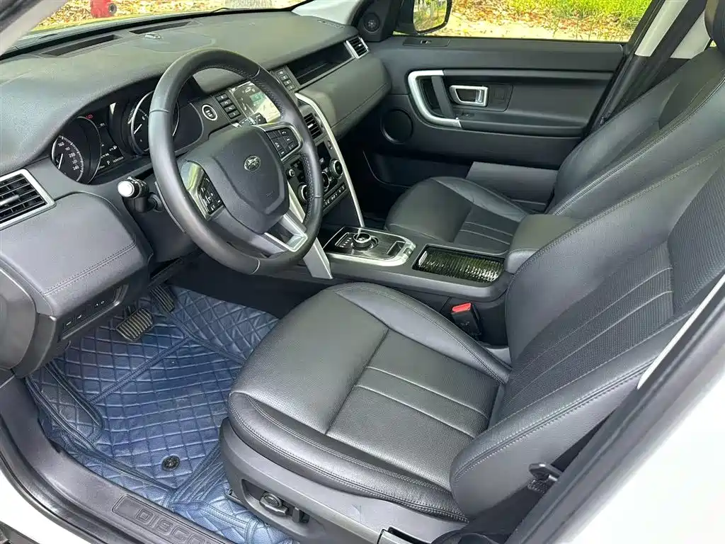 Land Rover Discovery Sport 2018 240PS SE Edition фото 18
