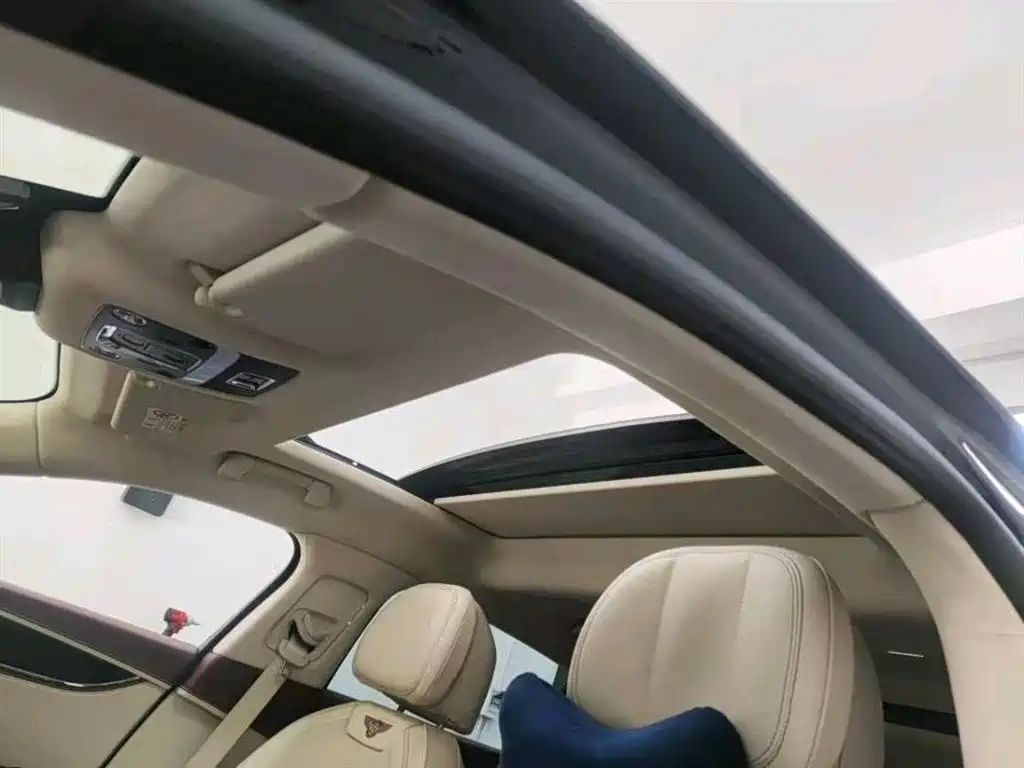 Bentley Flying Spur Plug-in Hybrid 2023 2023 2.9T V6 Hybrid S