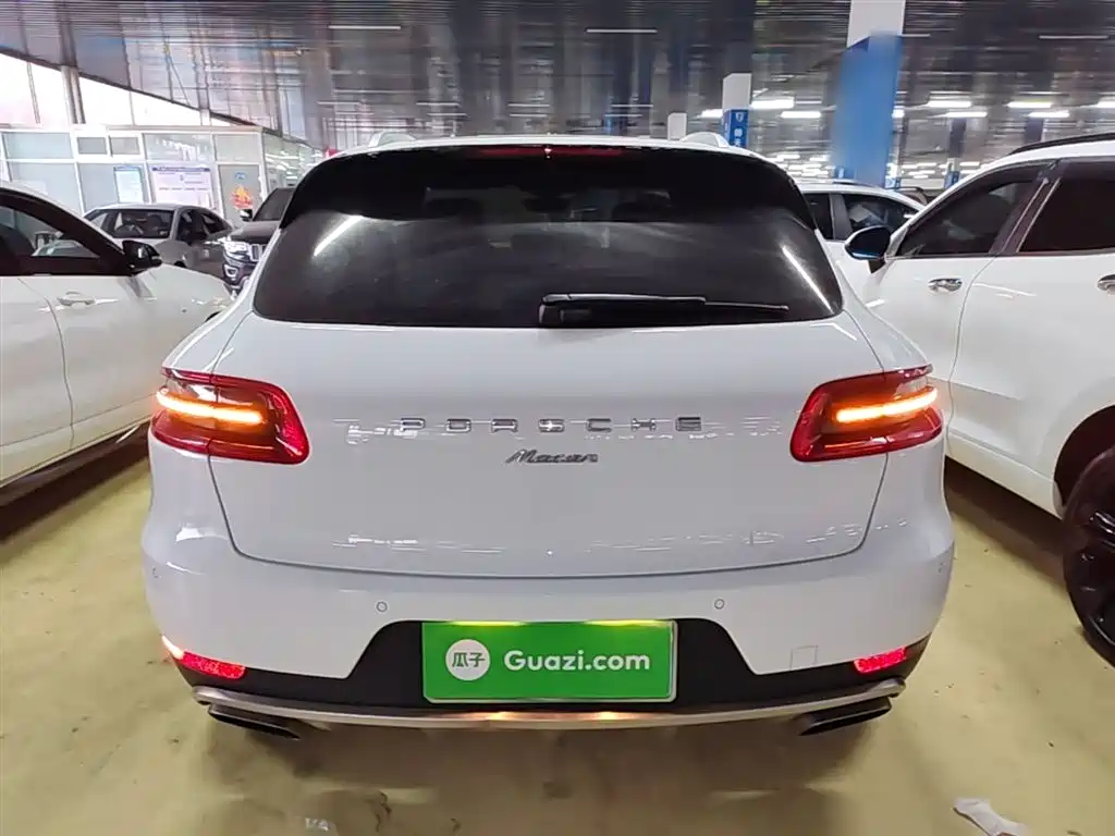 Porsche Macan 2017 Macan 2.0T фото 6