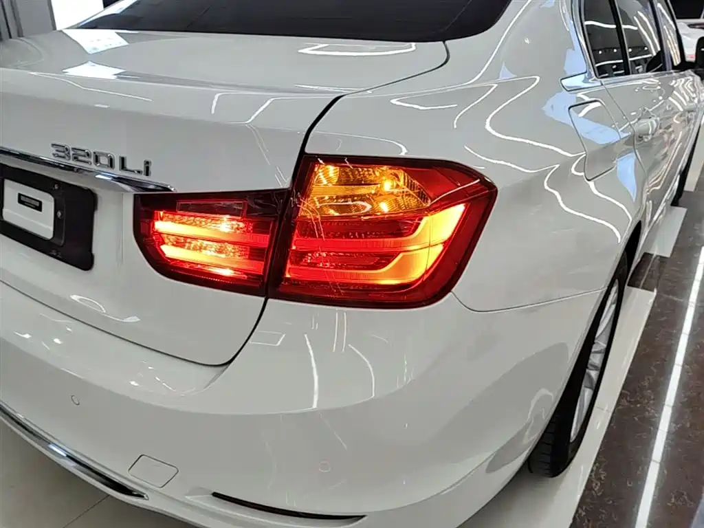 BMW 3 Series 2015 320Li Super Joy Fashion фото 8