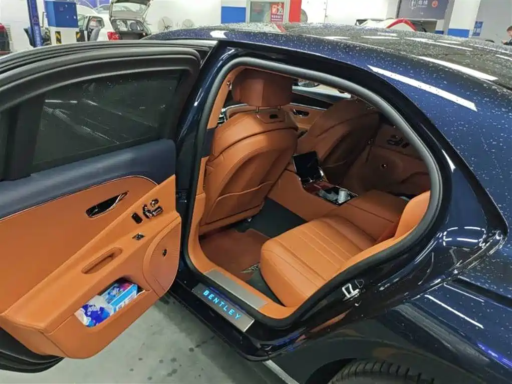 Bentley Flying Spur 2023 2023 4.0T V8 S