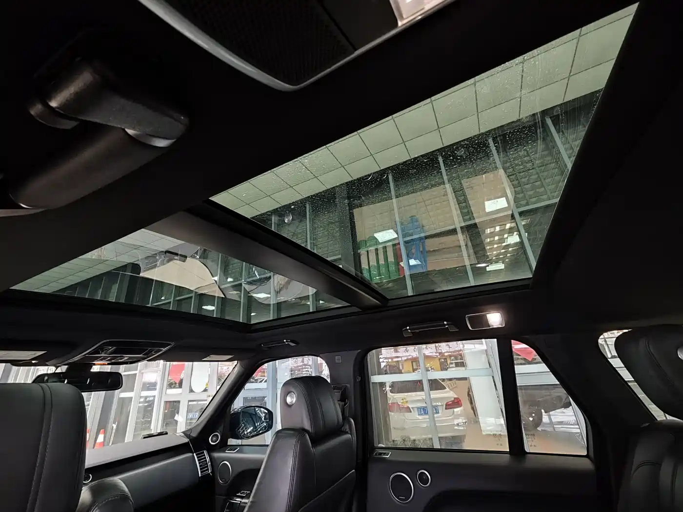 Land Rover Range Rover 2016 3.0 SC V6 Vogue фото 22